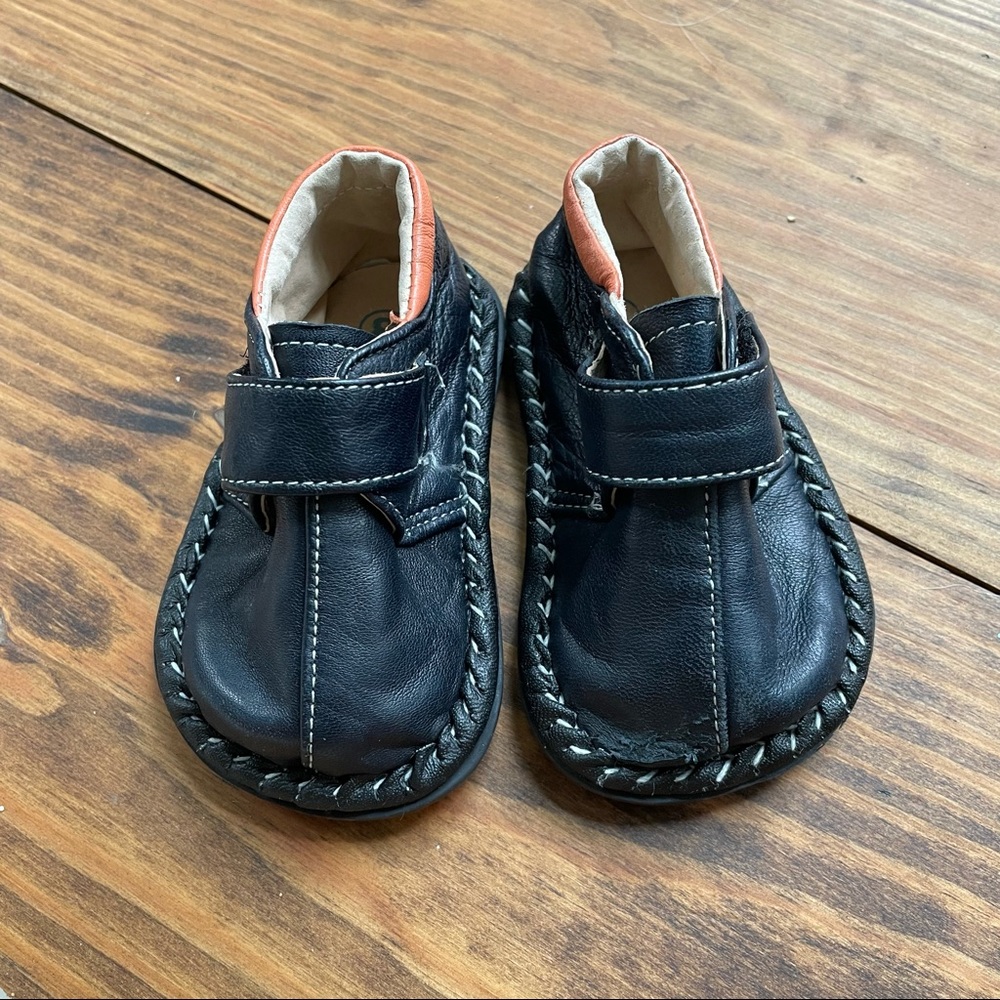 Pippytoes size 3 excellent condition shoes boys